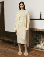 Goose yellow and off-white diamond-stitched hollow knitted cardigan