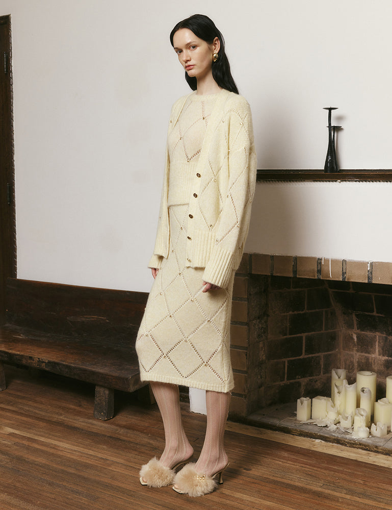 Goose yellow and off-white diamond-stitched hollow knitted cardigan