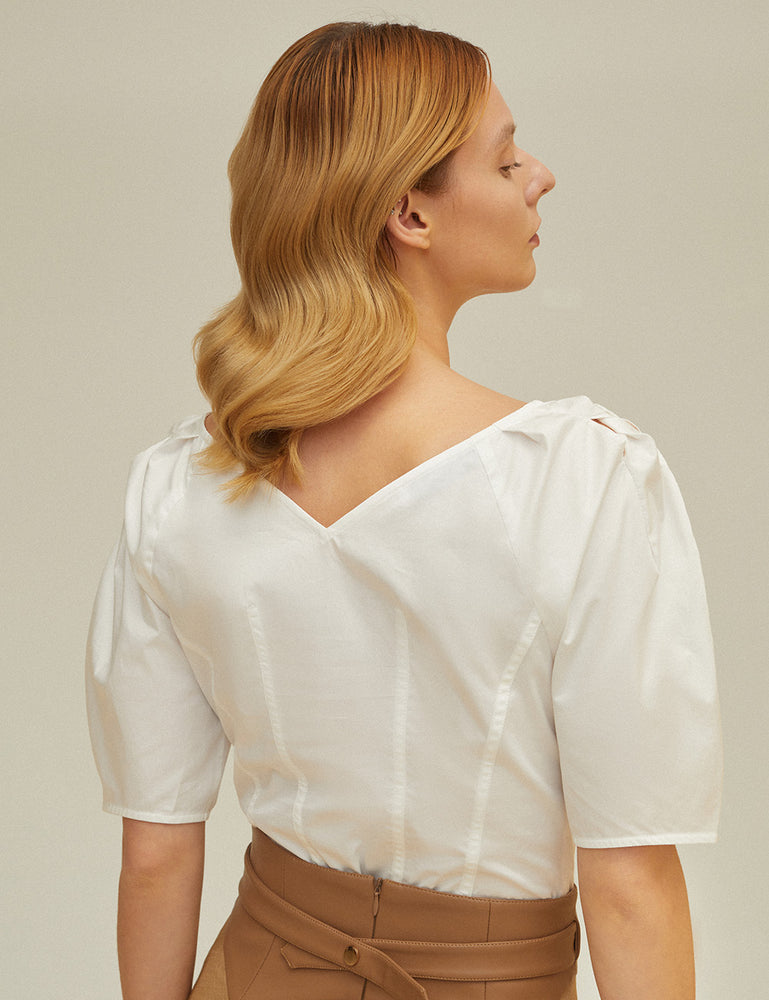 Twisted Shoulder Short-Sleeved Top