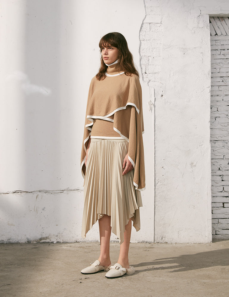 Contrast Stitching Knit Cape