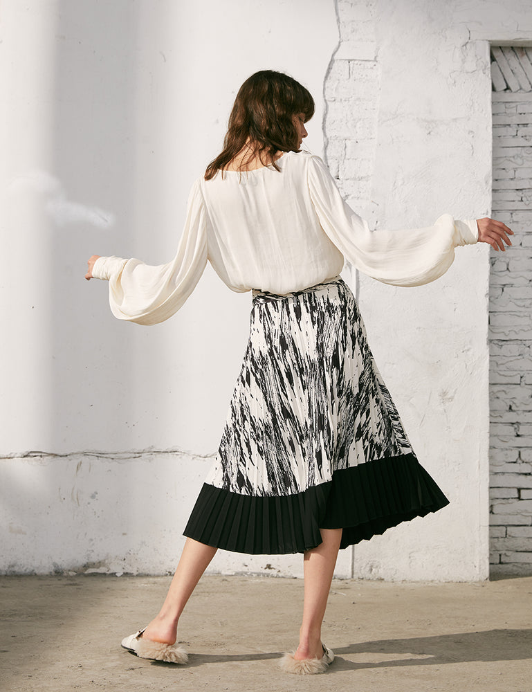 Printed Panel Pleated Skirt